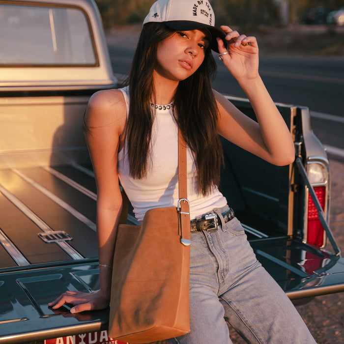 Andar Bucket Tote - The Sadie