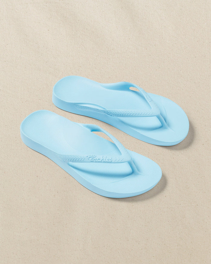 The front view of the Southern Tide Archie's Sky Blue Arch Support Flip Flop by Southern Tide - Sky Blue