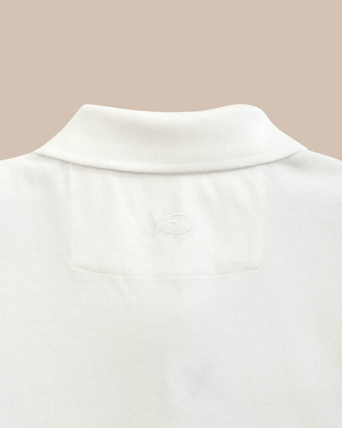 The yoke view of the Arkansas Razorbacks Skipjack Polo by Southern Tide - Classic White