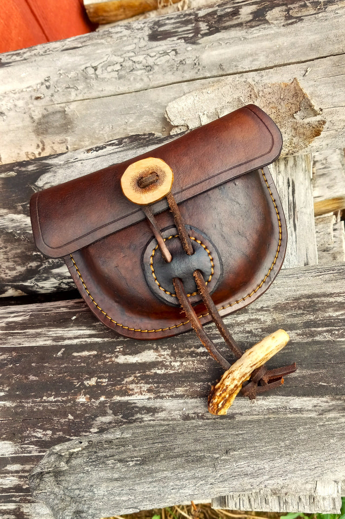 ****Available To Purchase Now**** Leather Frontier Possibles Bag