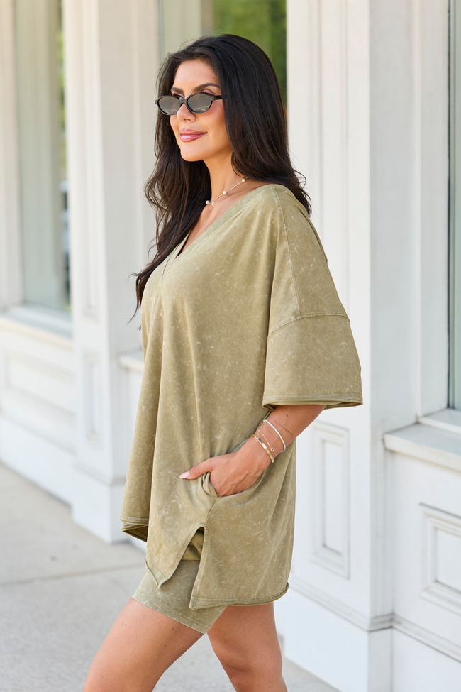 Britton Olive Oversized Tee