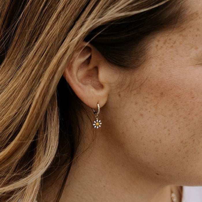 Carolina Daisy Hoop Earrings