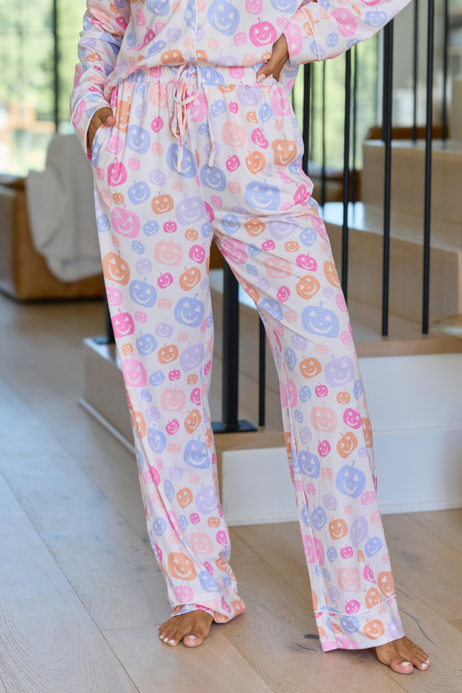 Cozy Crush Lightweight Pajama Pants - Halloween Jack-O-Lantern Print