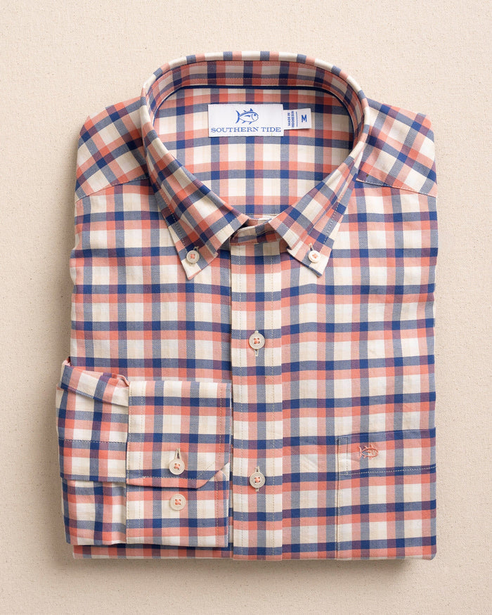 The front view of the Southern Tide Diamond Cove Heather Skipjack Sport Shirt by Southern Tide - Heather Coral Beach