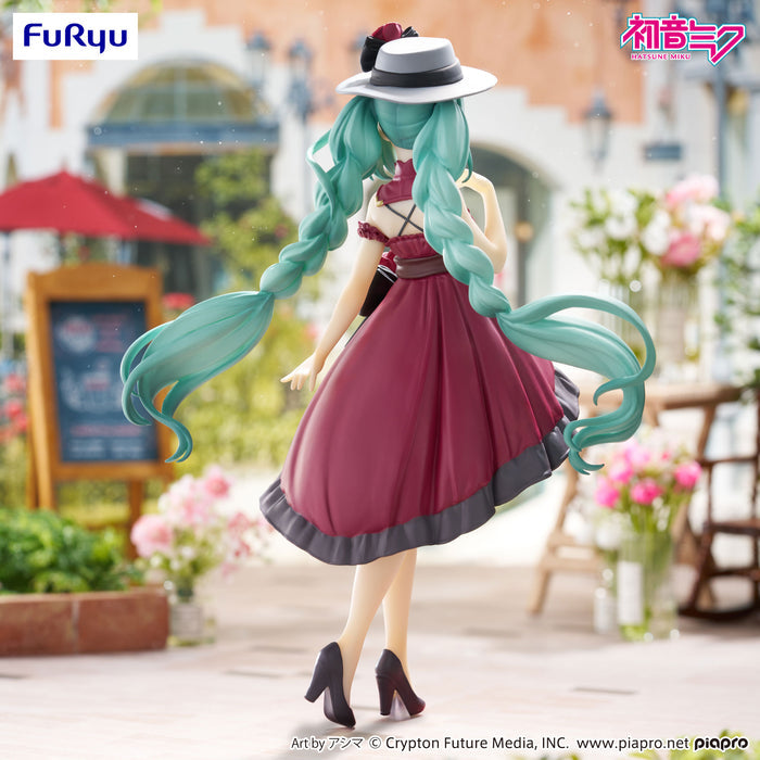 Furyu Trio Try It Hatsune Miku(Outing Red Dress Ver)