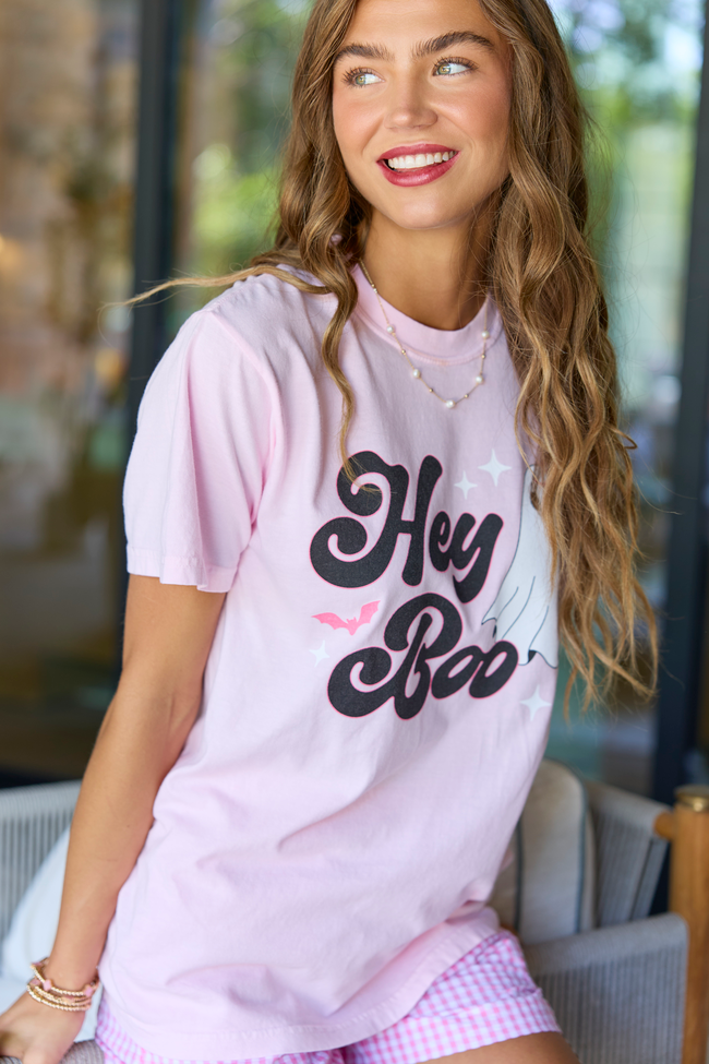 Hey Boo Light Pink Graphic Tee