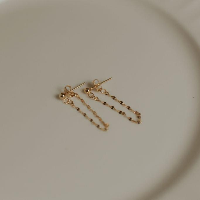 Izzy Gold Chain Earrings