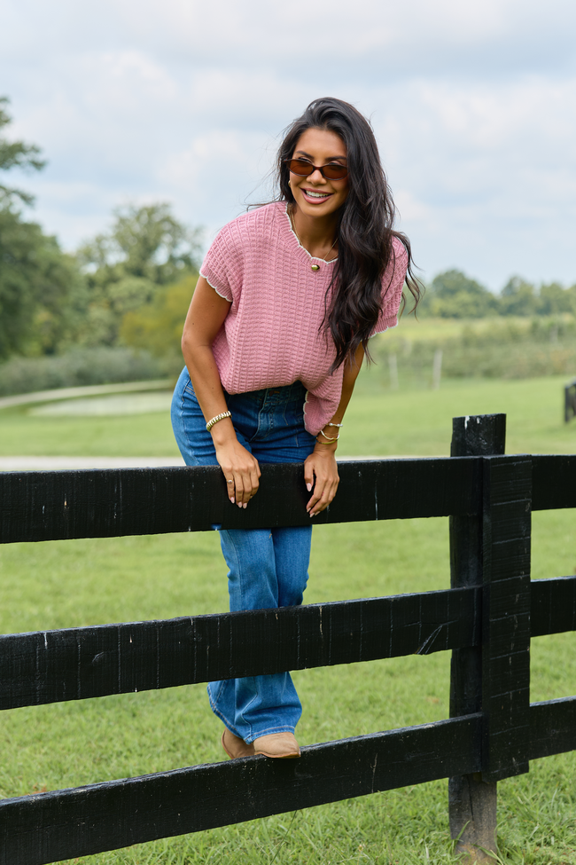 Lenny Mauve Scallop Trim Top