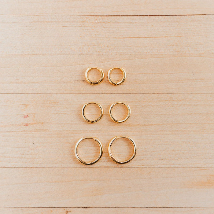 Olivia Essential Hoop Earrings