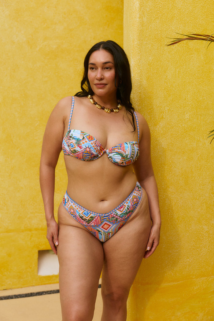 Panama Bikini Bottom in Zocalo