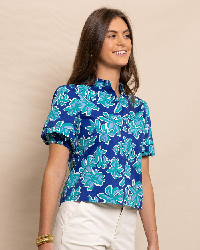 The side view of the Southern Tide Payge Poplin Top by Southern Tide - Surf Blue