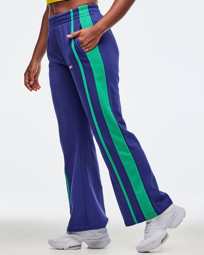 Soft Navy # Sizzlin' Wide Leg Sweatpants