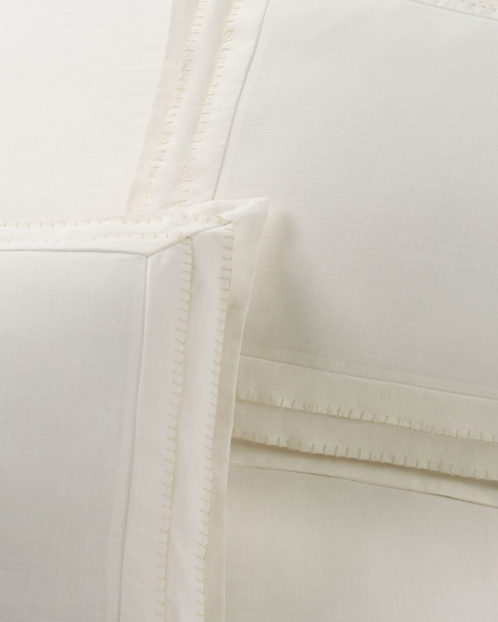 The front view of the Southern Tide Southern Tide Bellweather Comforter Set by Southern Tide - White