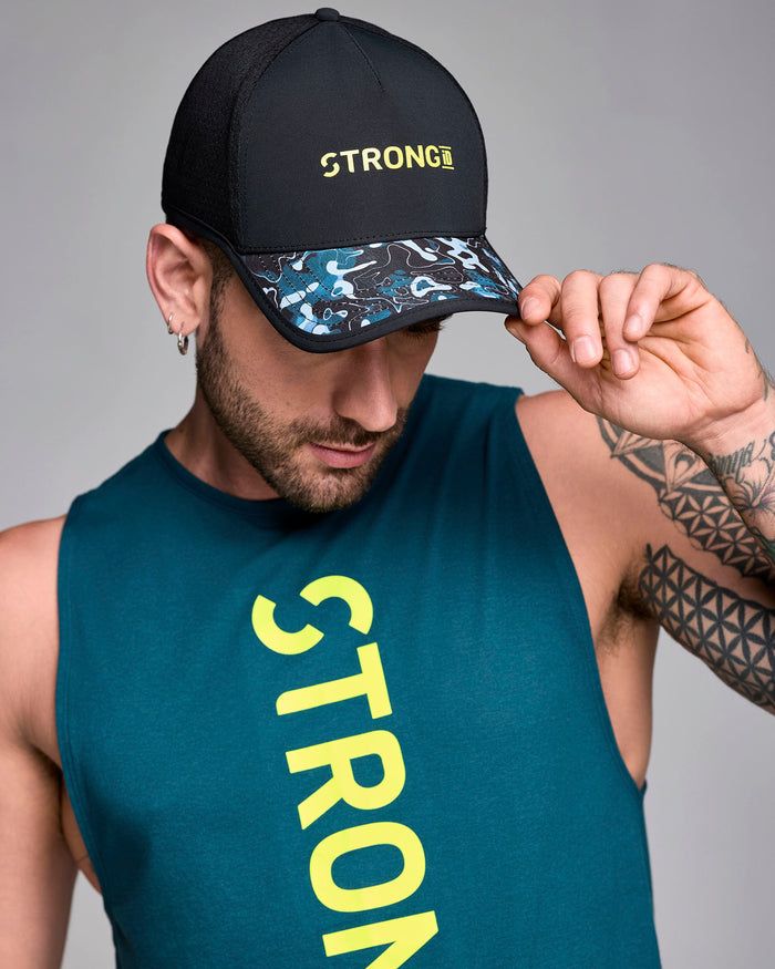 Black # STRONG iD Performance Hat