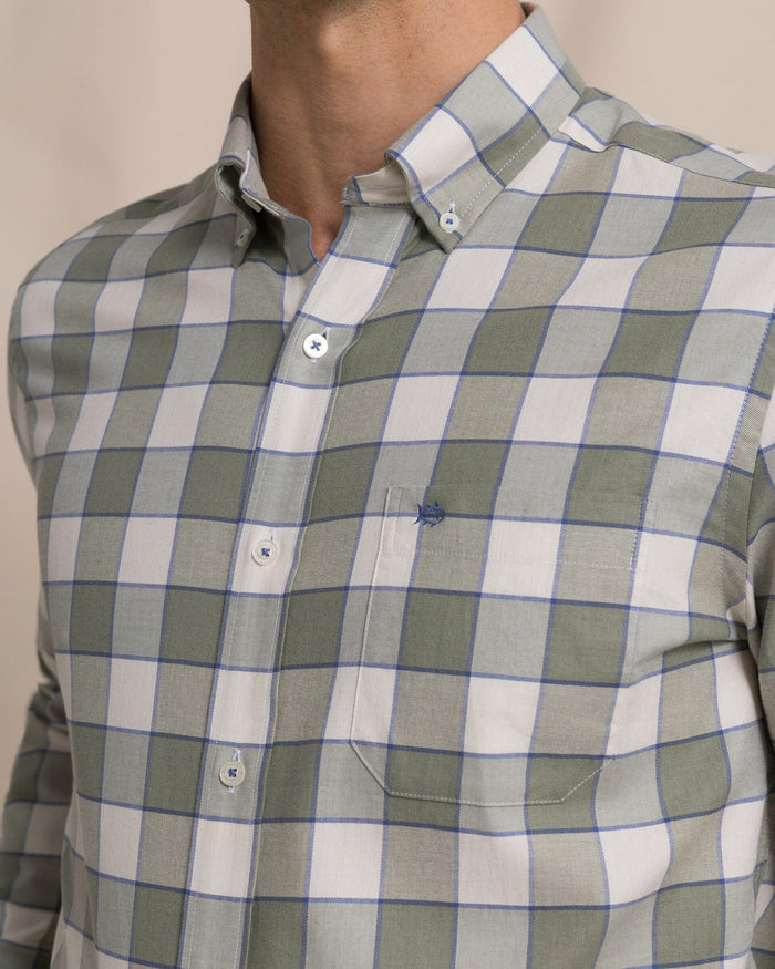 The detail view of the Southern Tide Sunny Cove Skipjack Sport Shirt by Southern Tide - Heather Cedar Green