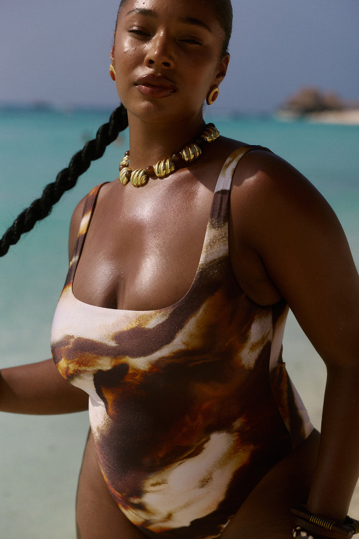 Tanzania One Piece in Sarabi