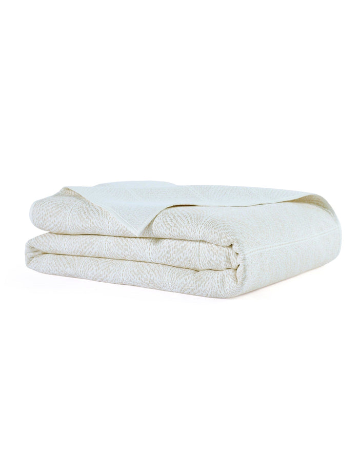 The front view of the Southern Tide Tideline Coverlet Quilt by Southern Tide - White Sand