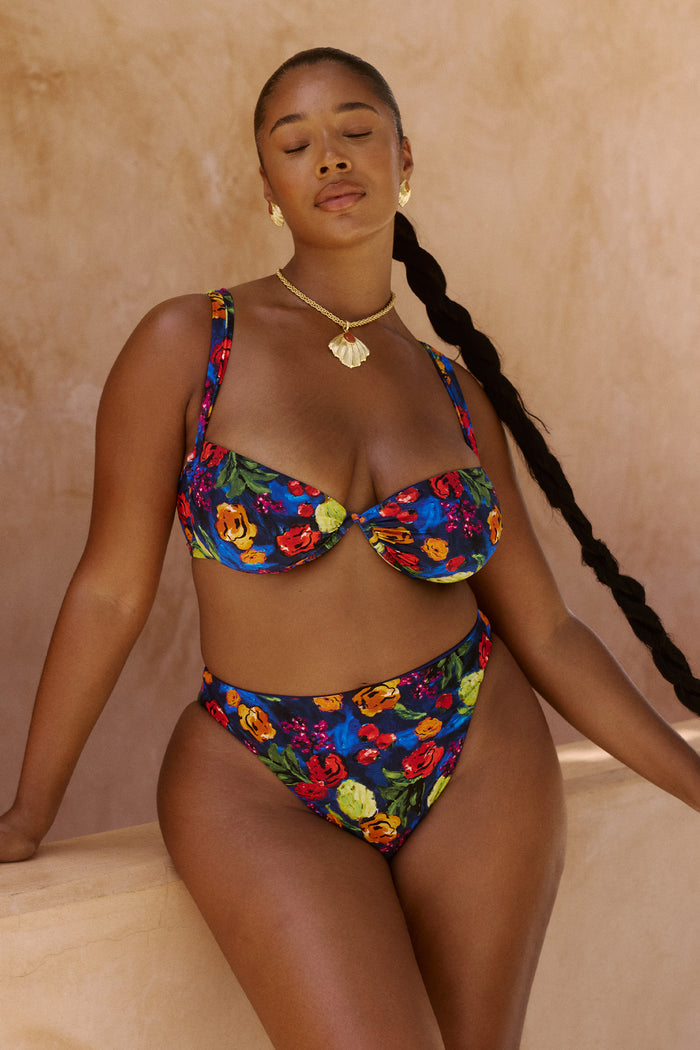Ventura Bikini Top in Ayana