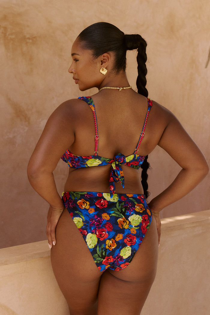 Ventura Bikini Top in Ayana
