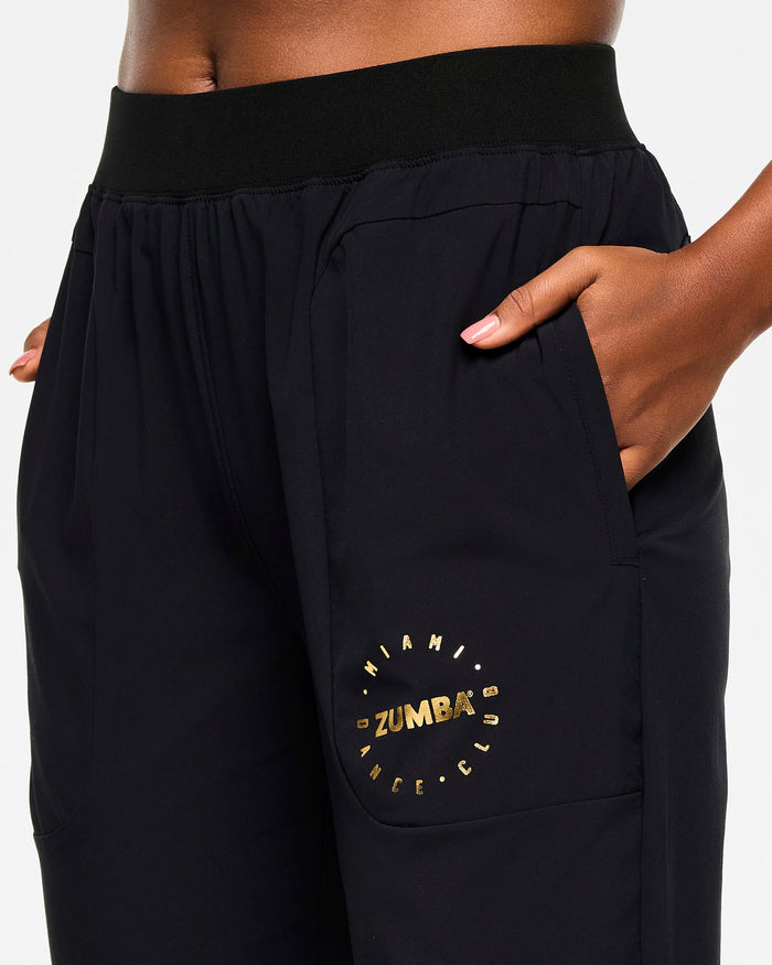 Bold Black # Victory Stretch Woven Slim Ankle Joggers